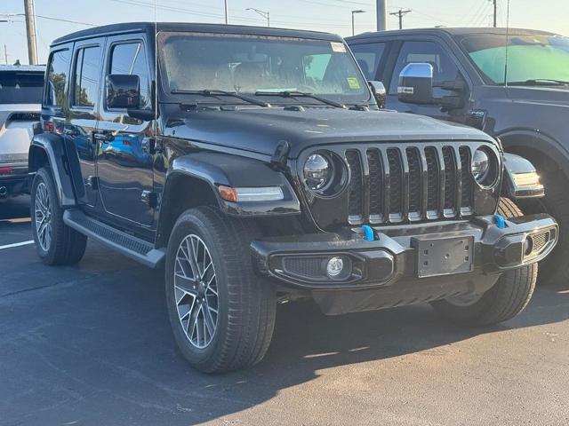 2023 Jeep Wrangler Sahara 4xe — photo 1 of 3