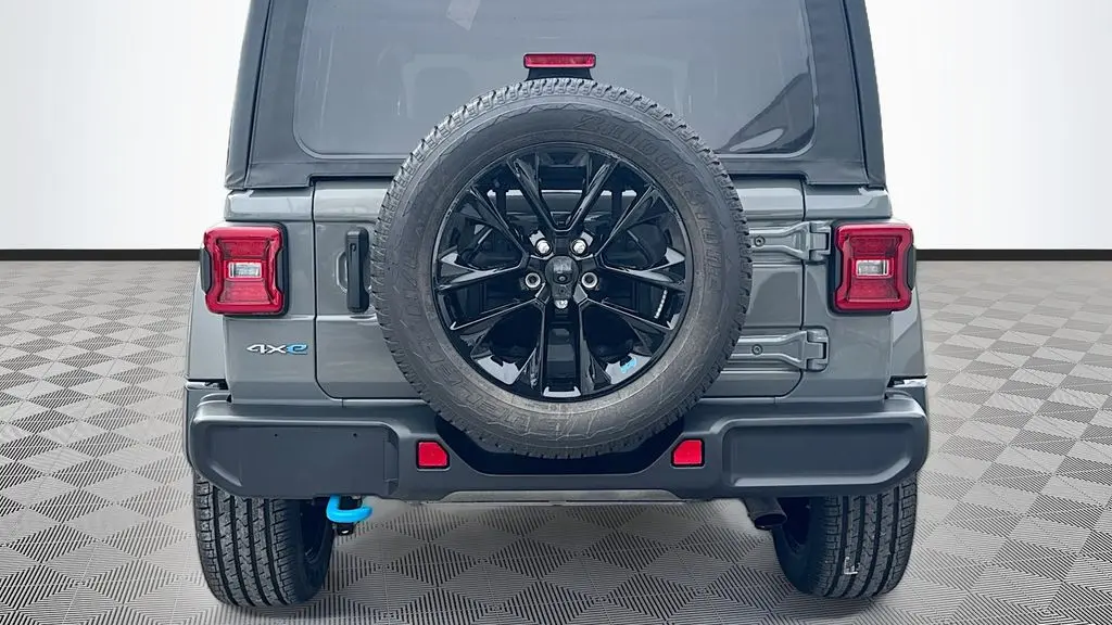2023 Jeep Wrangler Sahara 4xe