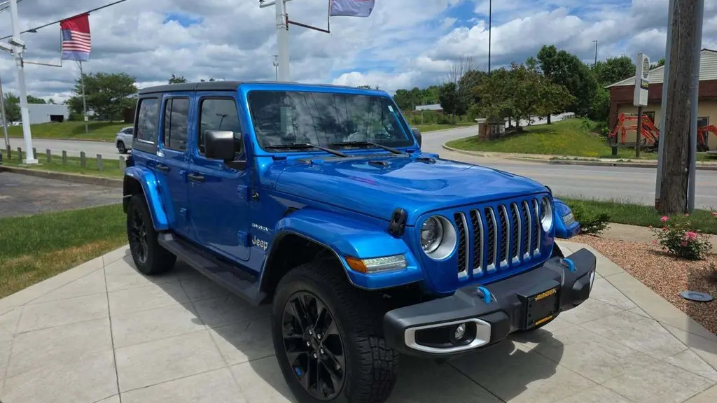 2023 Jeep Wrangler Sahara 4xe