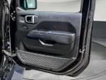 2023 Wrangler Thumbnail 30