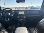 2022 Wrangler Unlimited Thumbnail 27