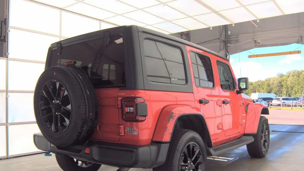 2023 Jeep Wrangler Sahara 4xe