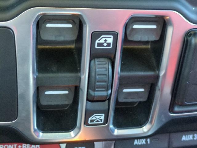 2023 Jeep Wrangler - $60,352