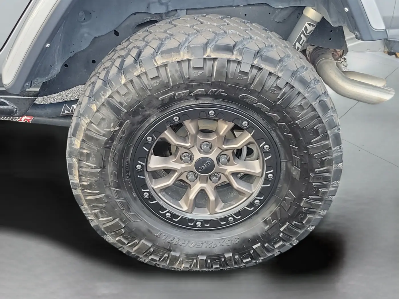 2021 Jeep Wrangler - $48,270