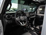 2022 Wrangler Unlimited Thumbnail 25