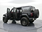 2023 Wrangler Thumbnail 25