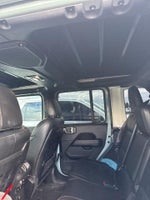 2023 Wrangler Thumbnail 18