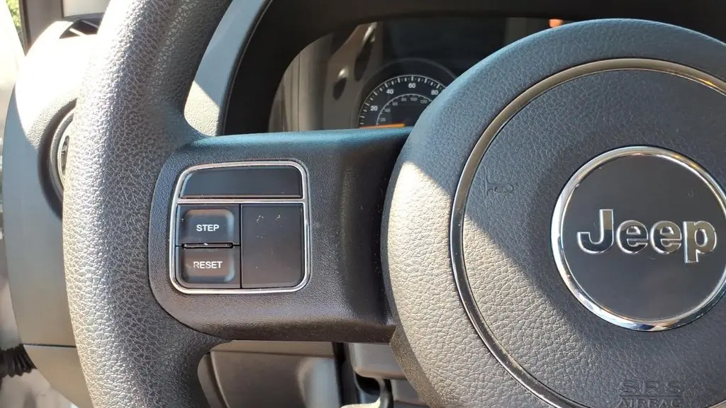 2016 Jeep Compass Sport