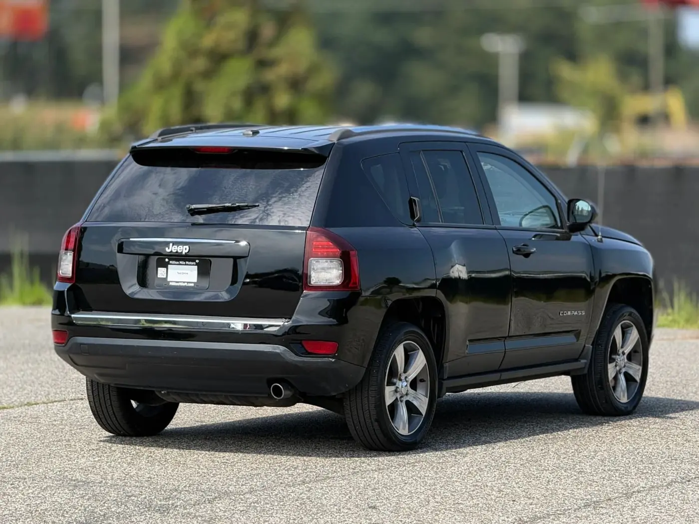 2016 Jeep Compass - $7,950