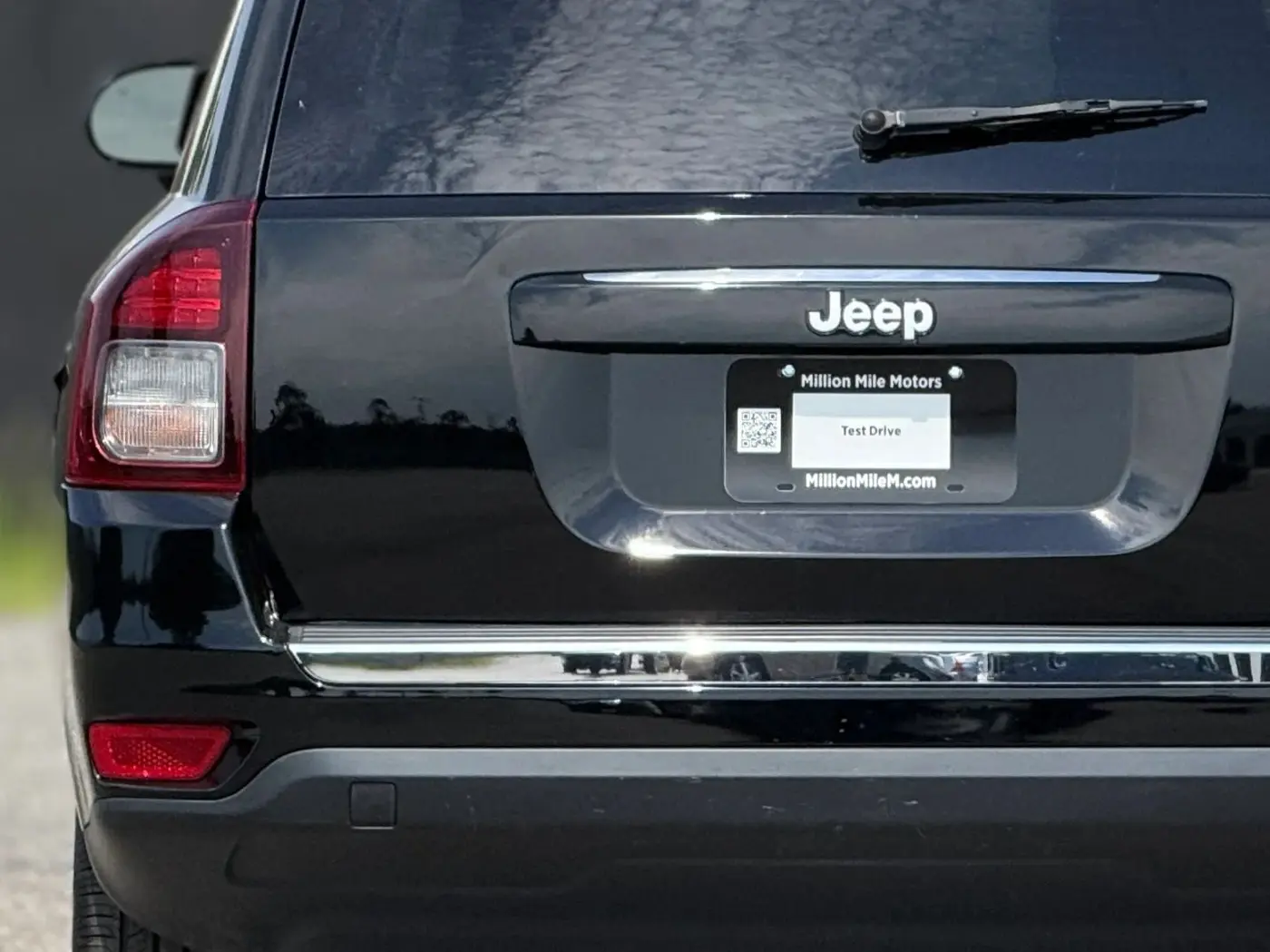 2016 Jeep Compass - $7,950