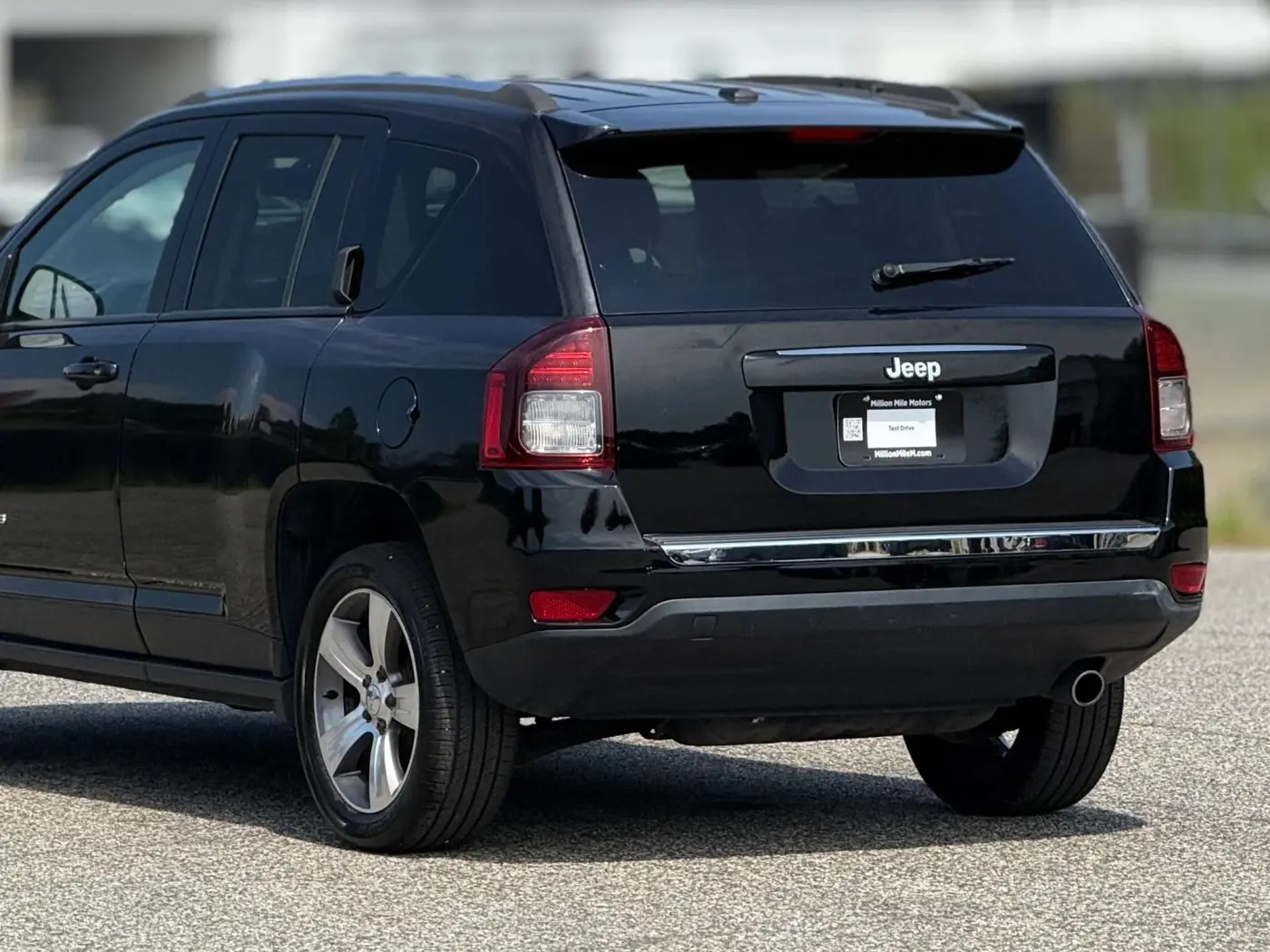 2016 Jeep Compass - $7,950