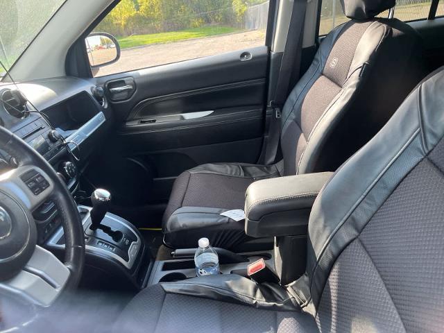 2017 Jeep Compass - $4,780