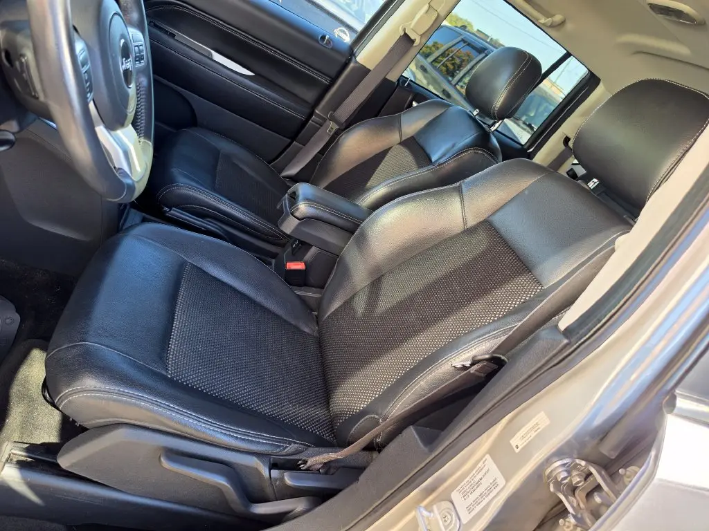 2016 Jeep Compass - $2,994