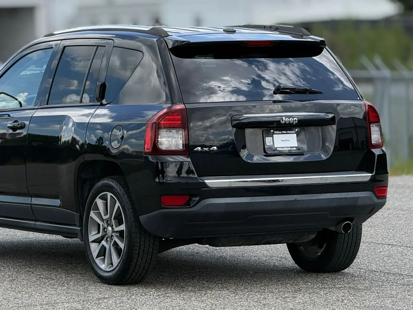 2016 Jeep Compass - $6,950