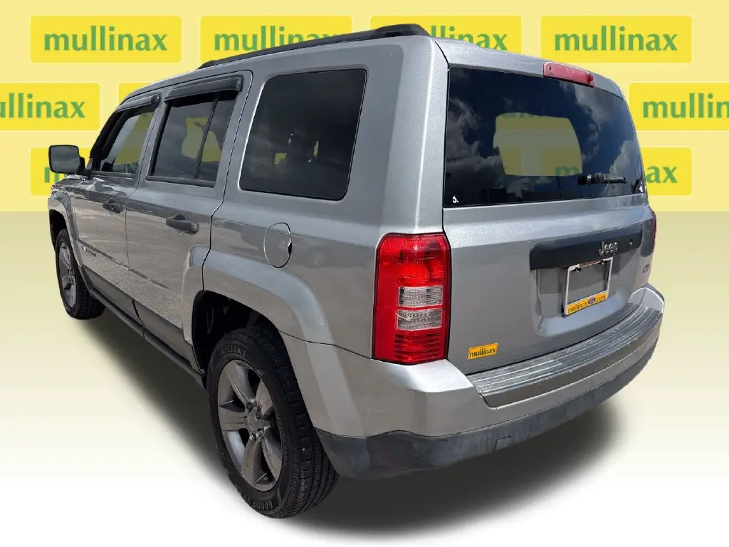 2016 Jeep Patriot - $9,900