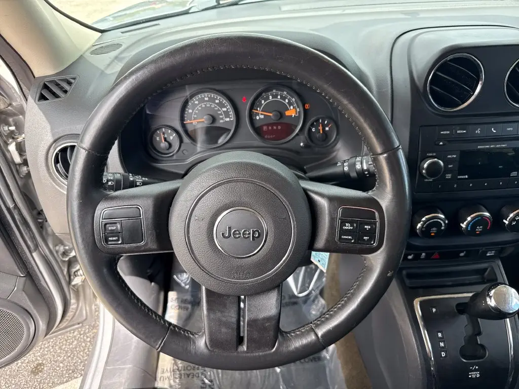 2016 Jeep Patriot - $9,900