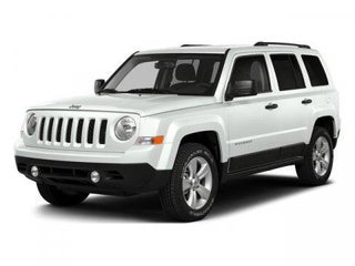 2016 Jeep Patriot with Redline 2 Coat Pearl Exterior