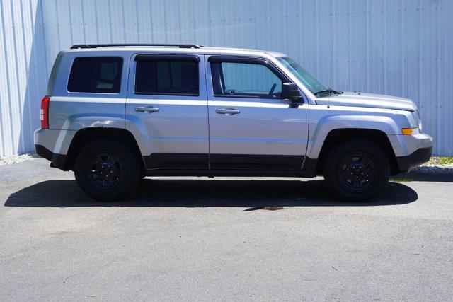 2017 Jeep Patriot - $6,000