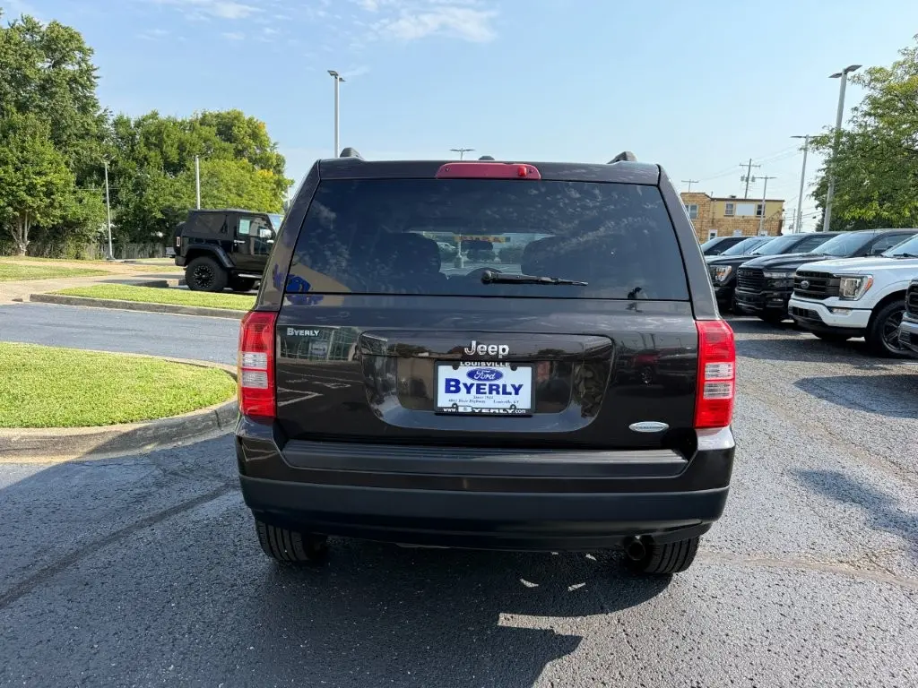 2014 Jeep Patriot - $9,696