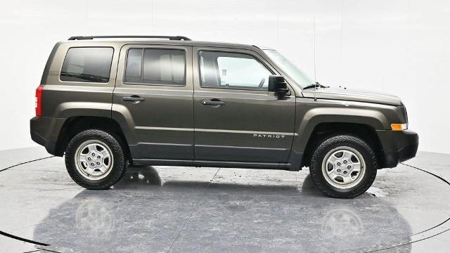 2016 Jeep Patriot Sport 75th Anniversary