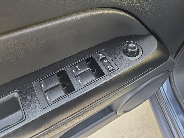 2014 Jeep Patriot - $9,995