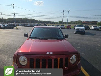 Photo of a 2016 Jeep Patriot 4X4 Latitude 4DR SUV for sale