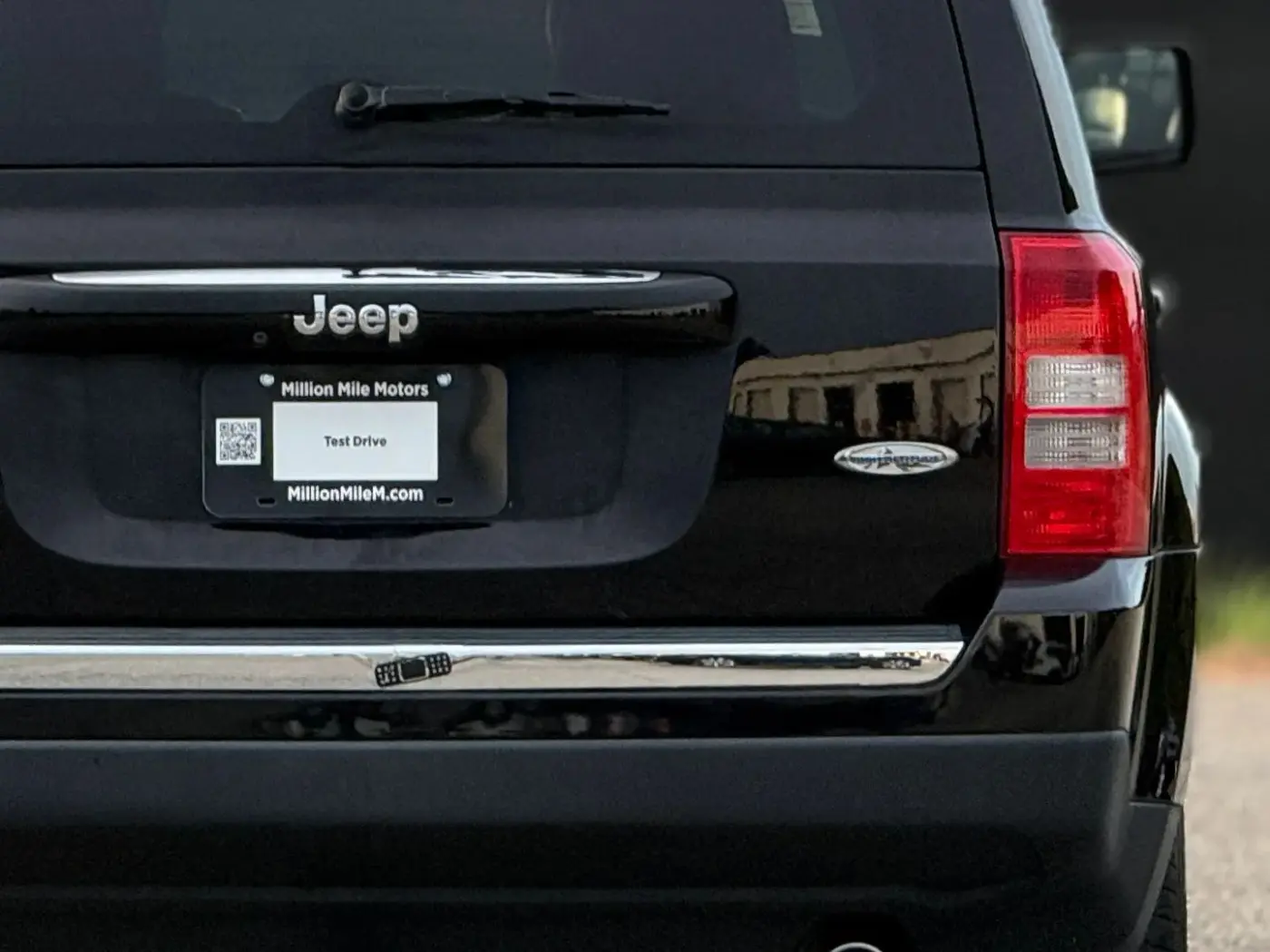 2017 Jeep Patriot - $9,950