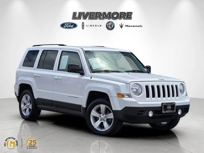 Photo of a 2017 Jeep Patriot 4X4 Latitude 4DR SUV for sale