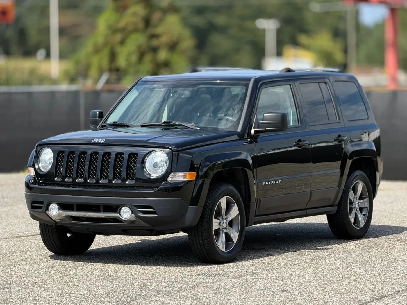 2017 Jeep Patriot - $10,950