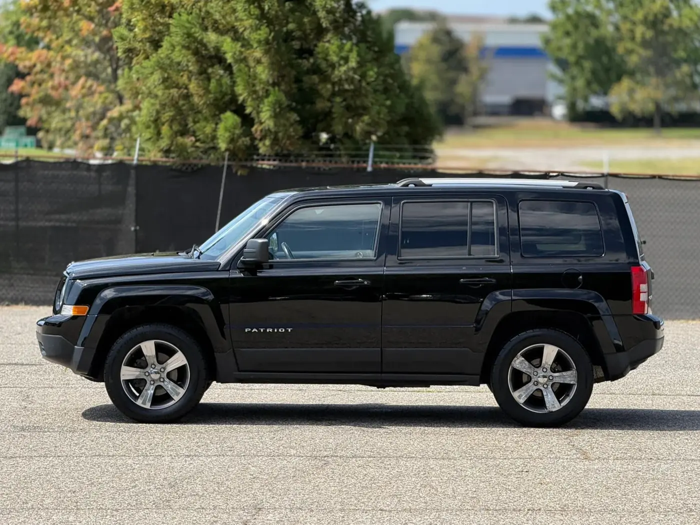 2017 Jeep Patriot - $10,950