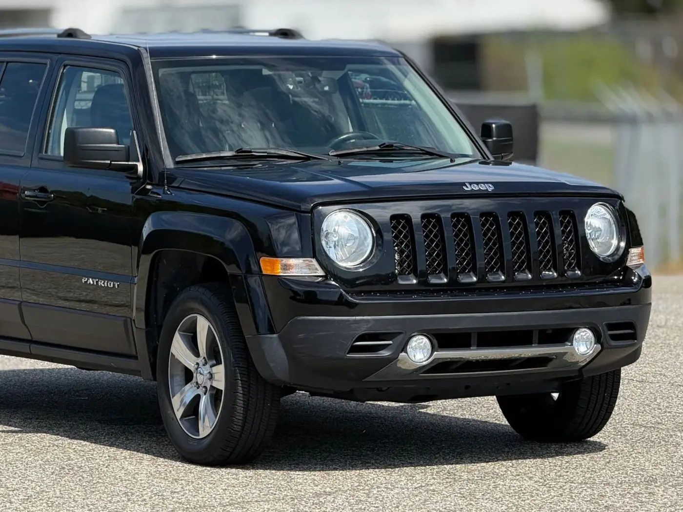 2017 Jeep Patriot - $10,950