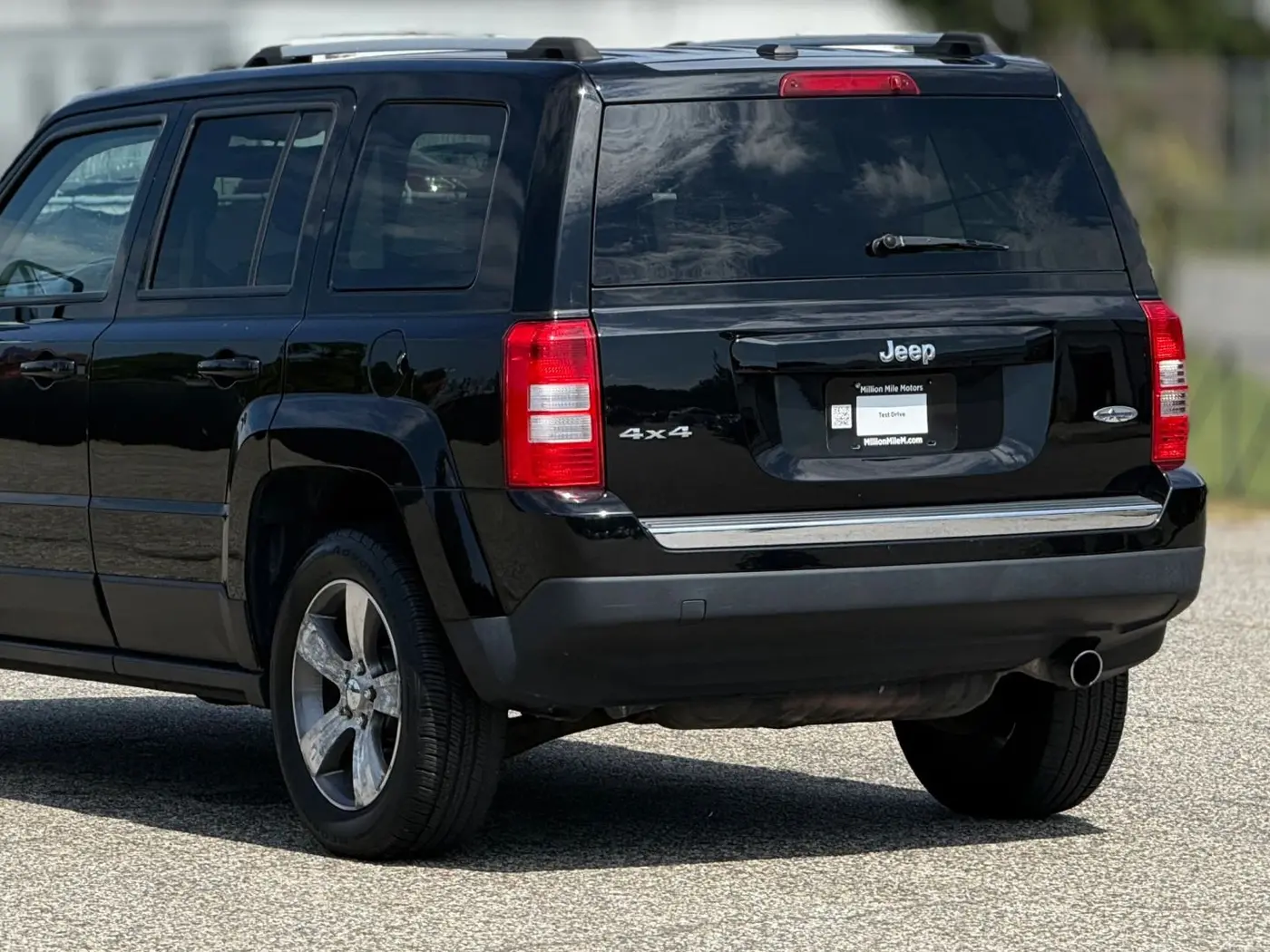 2017 Jeep Patriot - $10,950