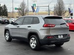 2017 Cherokee Thumbnail 8