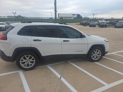 2017 Jeep Cherokee Sport 4DR SUV