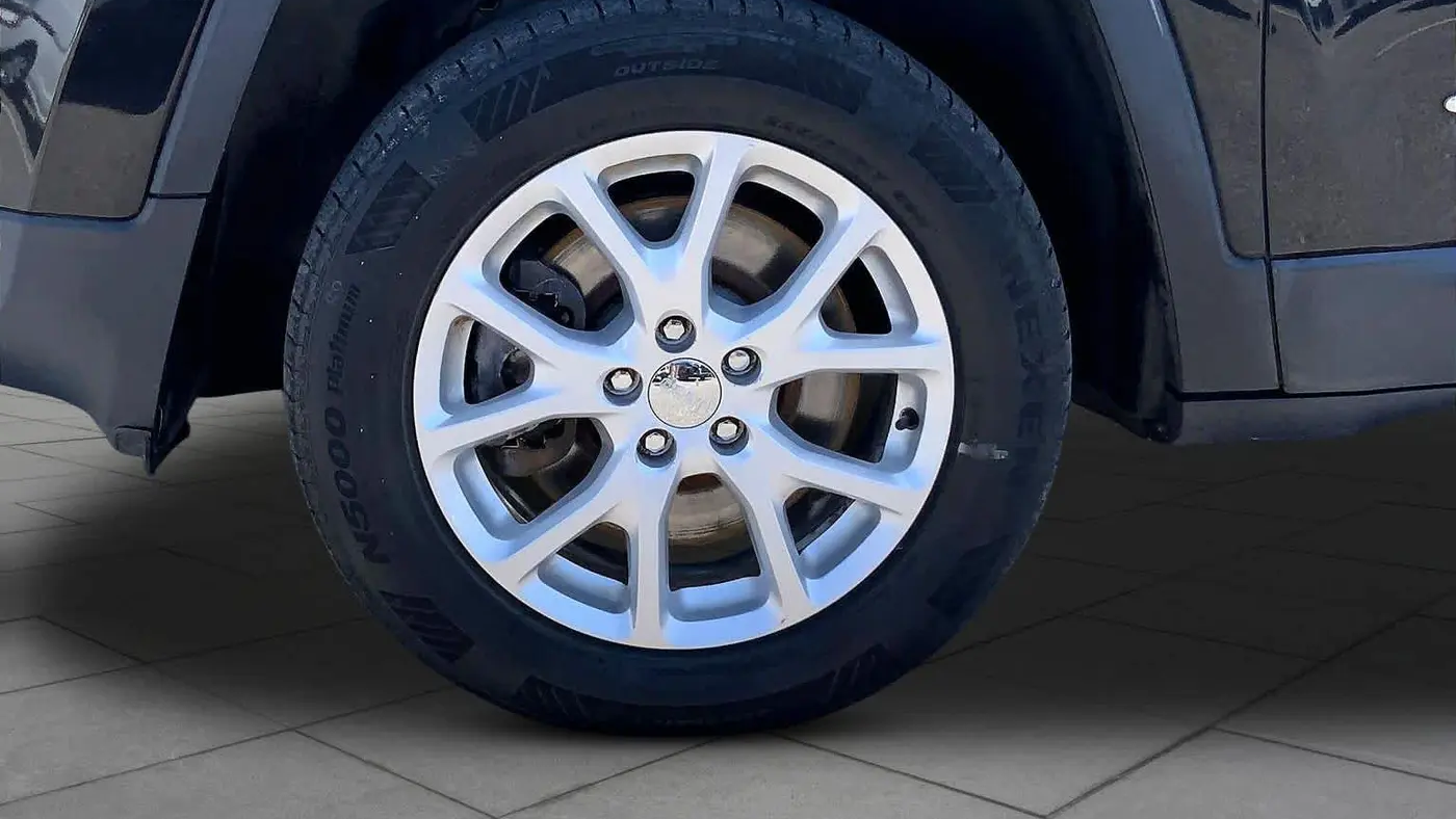 2016 Jeep Cherokee Sport Altitude
