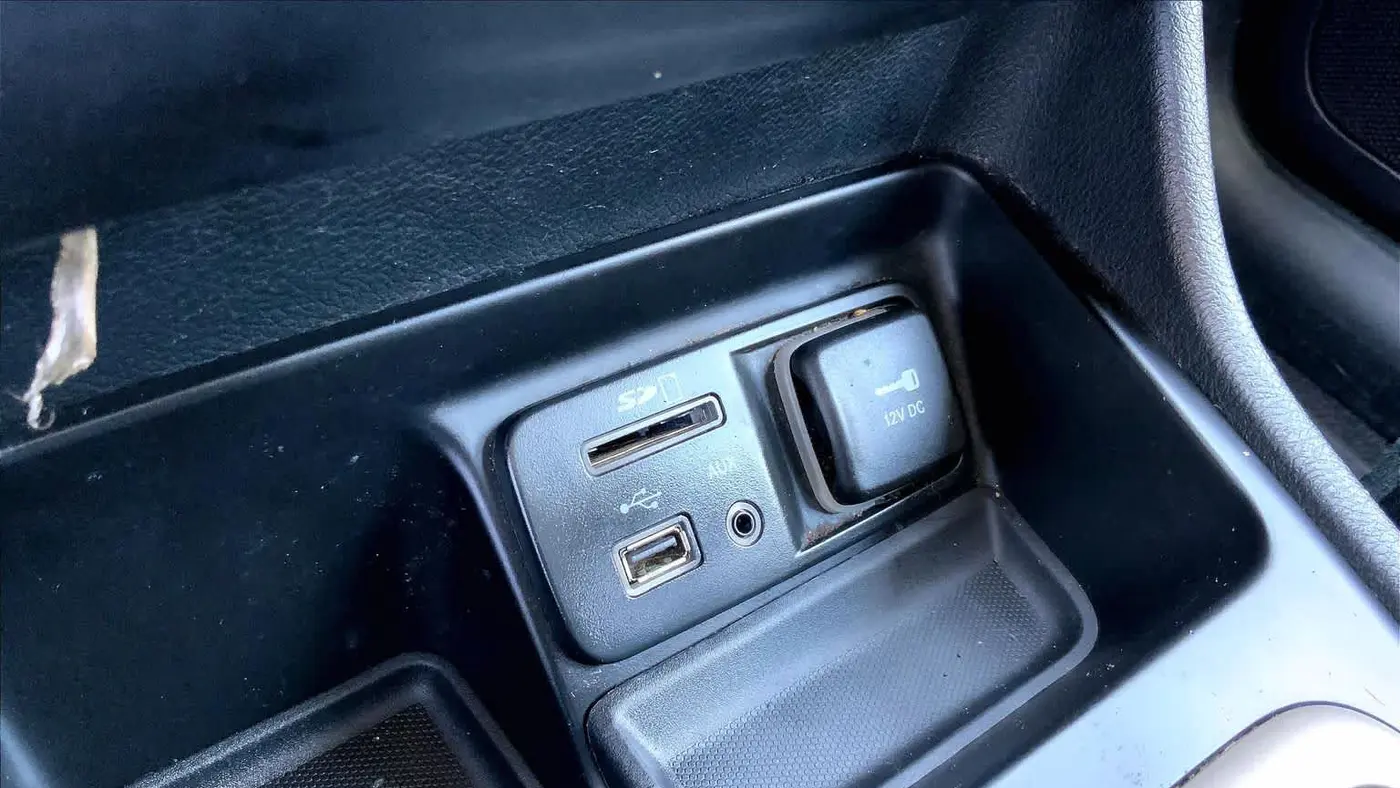 2016 Jeep Cherokee Sport Altitude