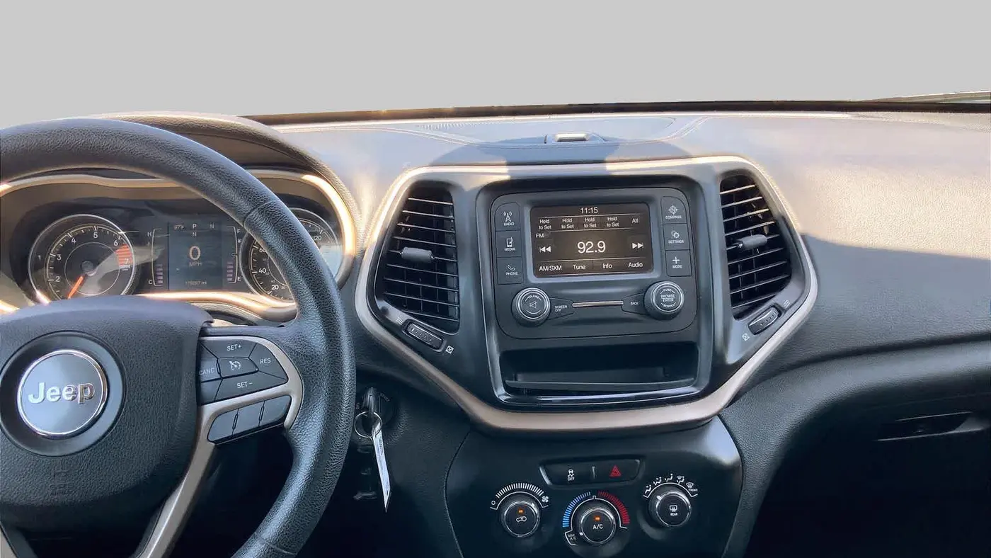 2016 Jeep Cherokee Sport Altitude