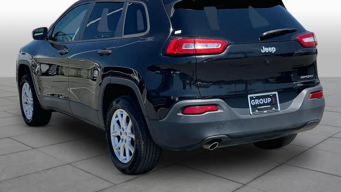 2016 Jeep Cherokee Sport Altitude