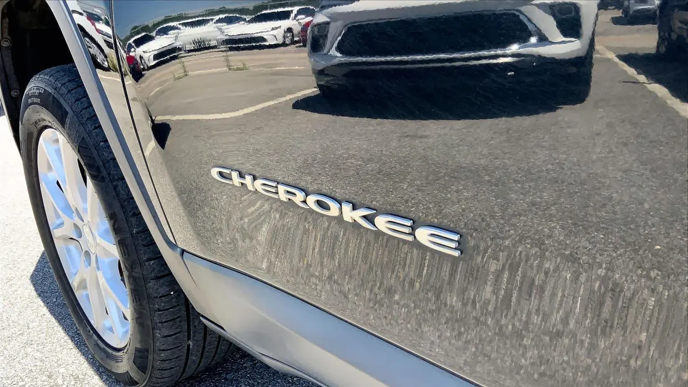 2016 Jeep Cherokee Sport Altitude