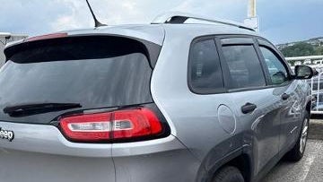 2015 Jeep Cherokee Sport