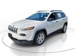 2016 Cherokee Thumbnail 2