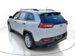 2016 Cherokee Thumbnail 3
