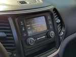 2016 Cherokee Thumbnail 27