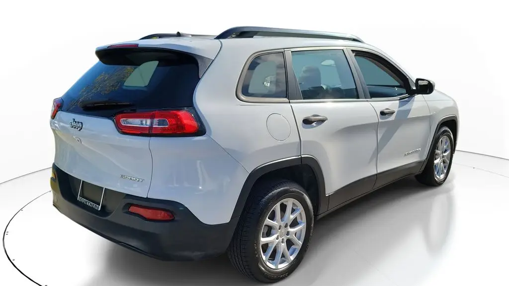 2016 Jeep Cherokee Sport Altitude