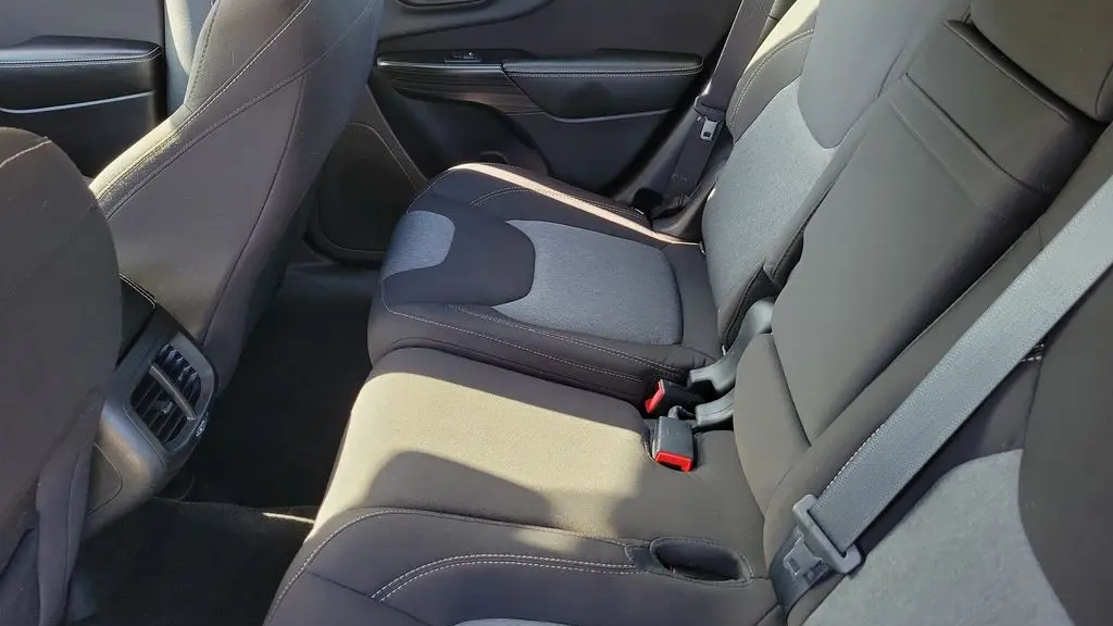 2016 Jeep Cherokee Sport Altitude
