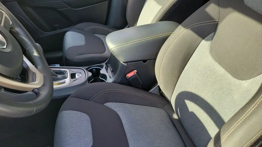 2016 Jeep Cherokee Sport Altitude