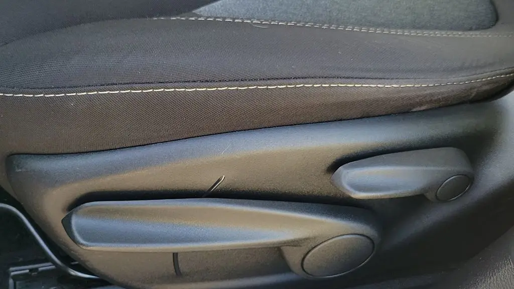 2016 Jeep Cherokee Sport Altitude