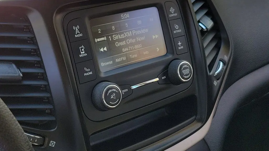 2016 Jeep Cherokee Sport Altitude