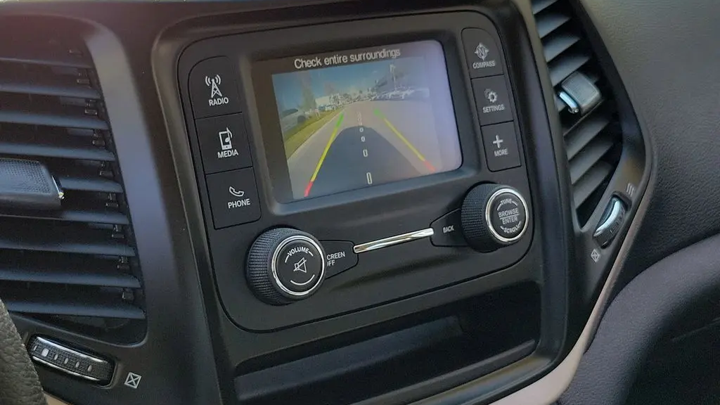 2016 Jeep Cherokee Sport Altitude