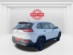 2014 Cherokee Thumbnail 5